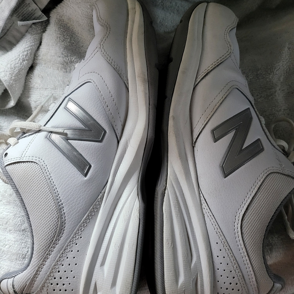 NEW BALANCE Sneakers shoes men's size10.5 Comfy dad's shoes! - Picture 8 of 9